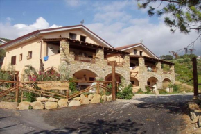 Hotels in Caprioli